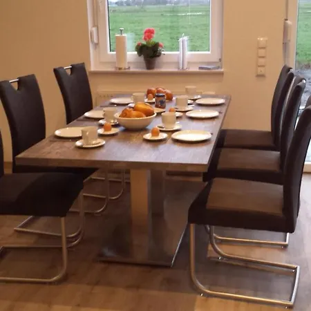 Ferienhaus Weitblick Holiday home Sehestedt (Lower-Saxony)